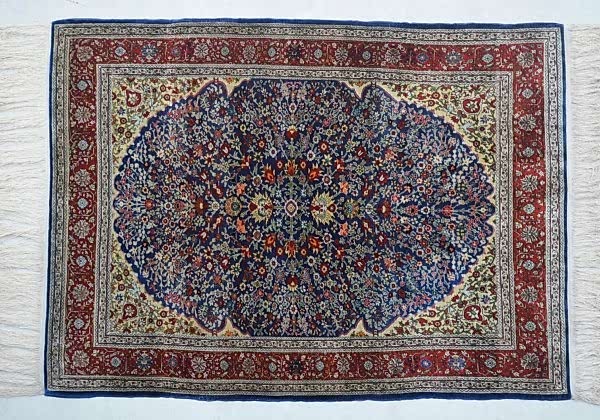 3565 HEREKE İPEK HALI