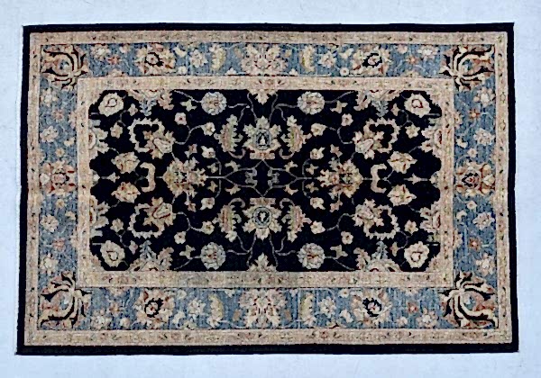 9190 ANTİK UŞAK HALI