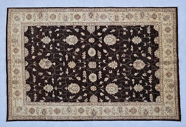 9361 ANTİK UŞAK HALI